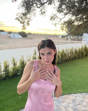 Adriana Ubani Instagram - pues resulta q me gustan mucho las bodas 🏰🎀

gracias @finallypress y @theraza__ por dejarme ir tan guapa