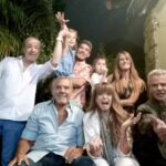 Adriana Salgueiro Instagram - Preciosa NOCHEBUENA en familia!!! Paso PAPÁ NOEL 😂 los amo !!!! @patriciosalgueiro @memumita LOLA, SALVADOR @chanosalgueiro , #tiomono @arellano_alejandro_ ♥️♥️♥️♥️