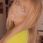 Adriana Salgueiro Instagram - Enamorada de los colores power !!!! Lo tenía que compartir porque @veramo_buenos_aires es de las pocas empresas que respetan la ley . de talles y tienen hasta el 60. Podes estar divina sin importar el envase 😉 #fashionstyle #moda #tendencia #glamour #elegance