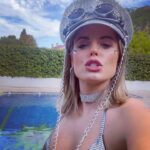 Adriana Torrebejano Instagram - Otro “Burning Dan” superado 🌵🪩 Gracias @dangeloous 🫶🏻 solo tú consigues que me disfrace una vez al año.