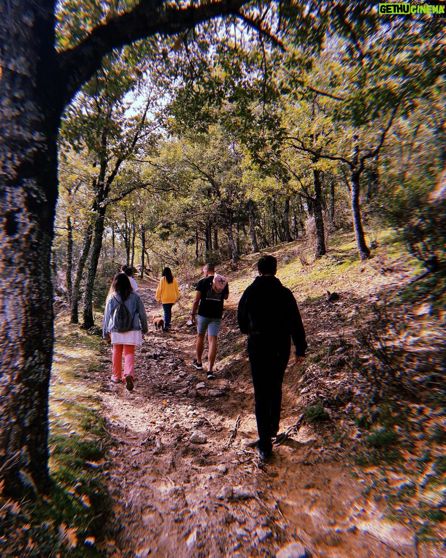 Adriana Torrebejano Instagram - Celebrando la vida y el campito 💕✨