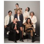 Adriana Torrebejano Instagram - ¡Ya tenéis completa la temporada 1 de MUERTOS S.L! Esta banda del patio es realmente genial. Se vienen curvas, solo os digo eso 🙂‍↔️✌🏻 Os dejo making of que es lo que me gusta a mí, ya sabéis. #MuertosSL en @movistarplus by @lauracaballero_ @contubernio_producciones