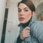 Adriana Ugarte Instagram - Ahí va buena tanda de fotos que me encantan 🌺-me maquilló de lujo @tragacetemakeup y lo aproveché cual ratona jijiji-