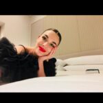 Adriana Ugarte Instagram - 🌙 @harpersbazaares @valentino.beauty @davidkomalondon @crissterron @antonioromeromakeup