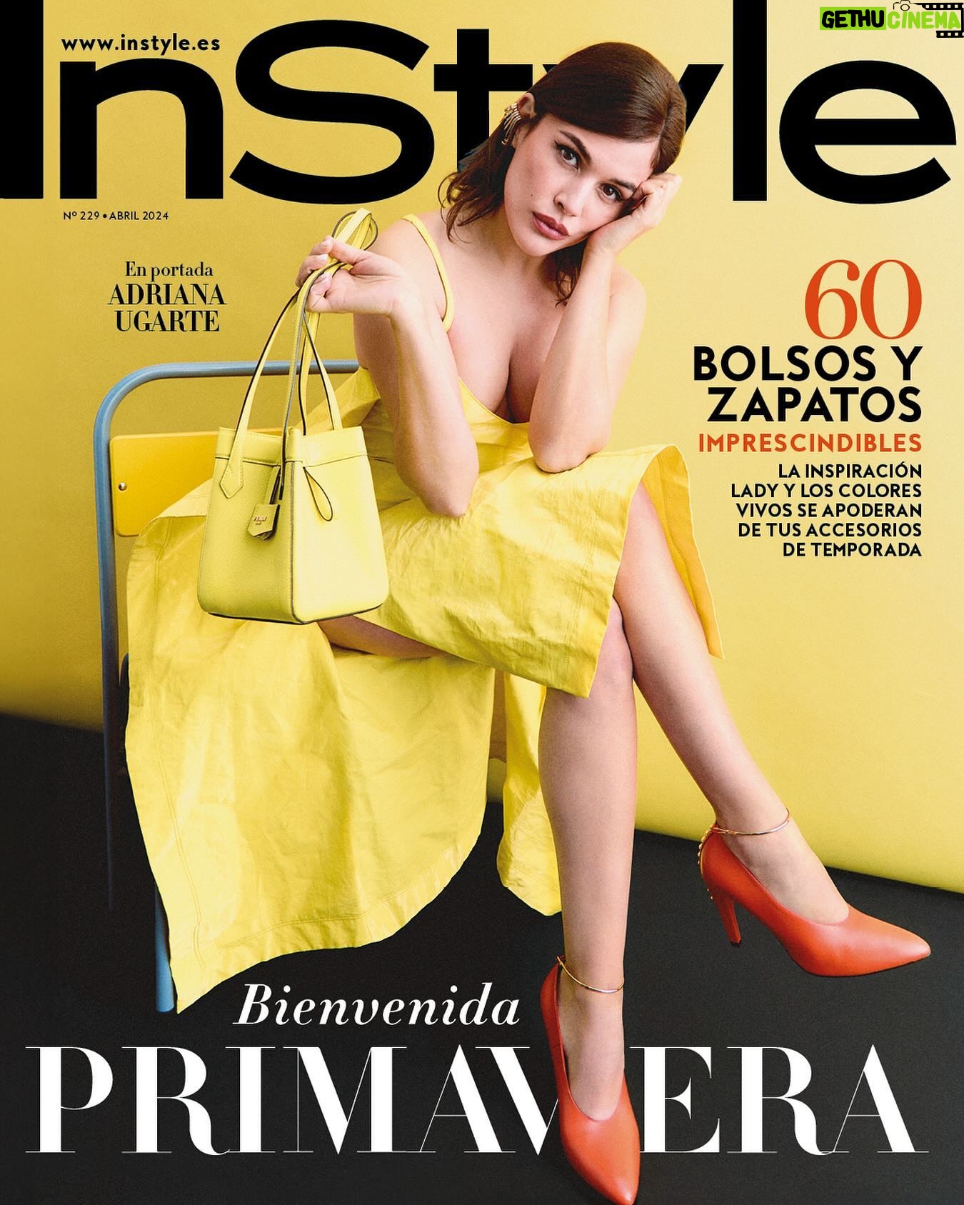 Adriana Ugarte Instagram - 💛 Adriana Ugarte protagoniza la portada del mes de abril de InStyle 💛 Dice que desde pequeña tiene querencia por desmontar mitos, y tanto su carrera como sus últimas aventuras vitales dan fe de ello. @adrianaugarte10 se asoma en nuestro número con looks de la colección p/V 2024 de @fendi para hablarnos sobre los restos de su inmersión en el mundo rural o por qué lucha a diario contra la timidez y la autocrítica. ¡YA EN TU QUIOSCO! Fotografía: @dannielrojas Realización: @francescarinciari @pilucavalverde Maquillaje y peluquería: @tragacetemakeup Texto: @somos_mill Asistente de fotografía: @javierblancofoto #instyle #instylespain #instyleabril