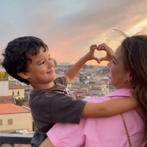 Adriane Garcia Instagram - Mamãe chegou ❤️ resolvi rumar a norte ao Porto com @cupra_portugal #cupraleon amei super económico e confortável, fomos muito bem recebidos nos hotéis do grupo @oporto.collection ❤️🙏🏻 indico ! Sempre bom voltar a invicta! #porto #oportocollection #oporto #family #familytime