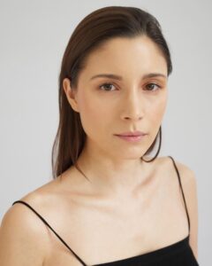 Actress Adrianna Chlebicka HD Instagram Photos and Wallpapers April 2023