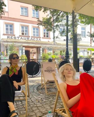 Adrianna Chlebicka Instagram - Dzięki @bigfestivalowski za ten wspaniały czas!

Cudownie było obejrzeć Kontrolę w Waszym towarzystwie. 
Do zobaczenia za rok Dudes! 😄