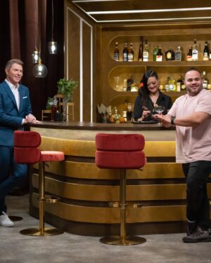 Adrienne Cheatham Instagram - Hi Besties! Been a while (sorry, y’all know I go MIA but true fiends feel like no time has passed 😂🤷🏽‍♀️). A lot has been cooking, and here’s one… Catch me judging on #BobbysTripleThreat next week when the super talented @chefkelvin goes up against the Titans! Bobby keeps a tight shoe game, but I think the gold pumps won this round 😂 
…………
Premiering Tuesday, September 26th at 9pm- “Titans vs Kelvin Fernandez” 
New York City Chef Kelvin Fernandez already beat Bobby Flay with his legendary signature dish. Now, Bobby's invited him to the Triple Threat Kitchen for a shot at the Titans, where judge Adrienne Cheatham must decide if Kelvin's strategy pays off.