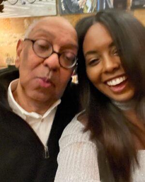 Adrienne Warren Instagram - Ready for another dance around the sun. #birthdaygirl 
🕺🏾🌞