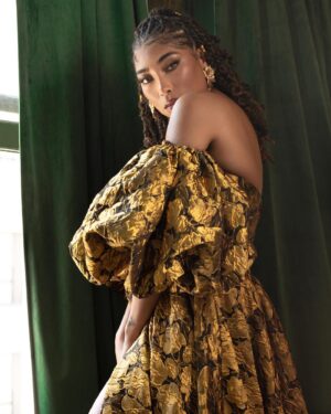 Adriyan Rae Instagram - [ growth- grōTH ] : the process of developing or maturing physically, mentally, or spiritually. I am becoming the most beautiful version of myself with each new day ] sharing pieces of myself/ my life has always been difficult. I asked myself why & I believe it’s out of fear of being misunderstood. As I have and am working through this; I believe the first step is to  simply (and not so simply) decided that it’s time to stop letting the fear of anything control me. It’s been a trying year. I loss my eldest aunt, my grandmother, and my mentor this year amidst life changes and so much more. What I’ve learned is that I (someone who is extremely nomadic and introverted) have really found my tribe; a genuine support system. In 2020 I actively set my intentions to do this; to find real and true friends who become family. And it’s beautiful to see my manifestation come to fruition. Im grateful for the journey, the lessons, and for my tribe. Now it’s time to bloom. 💛 with love | with light | A.Rae _________________________________________ #LoveandLight #AdriyanRae #ARae gown designed by @val.wright.c & provided by @usa.gowns