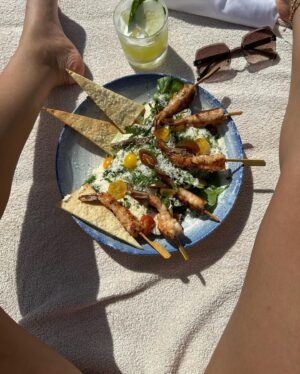 Adriyan Rae Instagram - [ life update ] here you go… 
Me, wind blowing in my hair. 
A delicious Mocktail (I don’t drink)
Joyfully Ziplining ( I want to do this in as many counties as possible) 
I love a good Caesar salad with grilled shrimp and tomatoes. 
This song forever goes & I am a lip sync pro! 💅🏽
God’s painting at sunset 
A vast, beautiful, & powerful ocean view with Me taking it all in. 

Overall. Life is GOODT! I can honestly and truthfully say I love my life. I am so grateful, happy, at peace, and fulfilled 🤭💕 it took work to get to this place. Lots of inner work. And I wanna go on record and say I am damn proud of me for that!! Happy Hump Day! with love | with light | -A.Rae _______________________________________ #LoveandLight #AdriyanRae #ARae