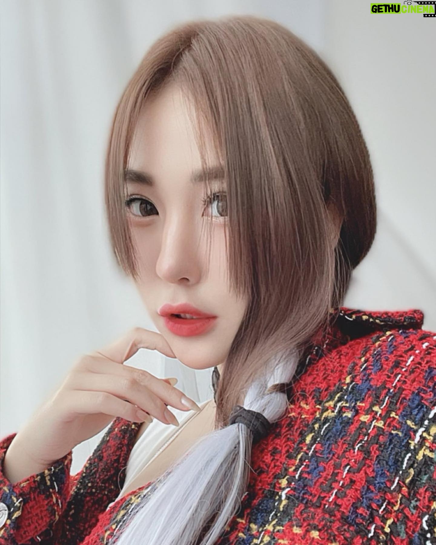 Aelke Mariska - 3 Likes - Selamat hari Selasa, buat kamu yang lucu dan manis setiap masa 😳❤️
Apa kabar hari ini teman temaaaaan!!! Hepi ga!?😁