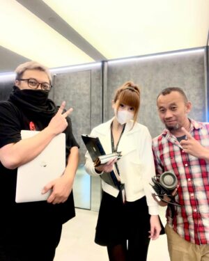 Aelke Mariska Instagram - Sampai ketemu lagi Kang Yanto.. yang uda ga di samping bapack lagi. 

Nanti 1 team lagi ya Kang.. sukses selalu!

Punten nitip kenangan lagi ya 😊🙏🏻

#gstudios