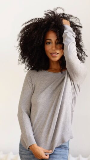 Africa Miranda Instagram - natural hair changed my life & took me (and my face) around the globe. celebrating the beauty of every strand and texture on #worldafroday