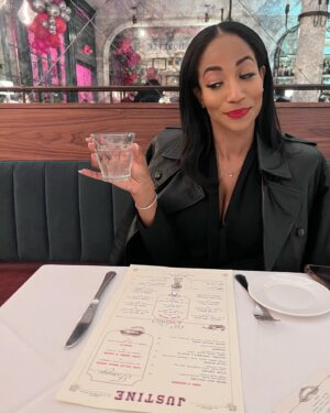Africa Miranda Instagram - proof of life ‘23 🖤