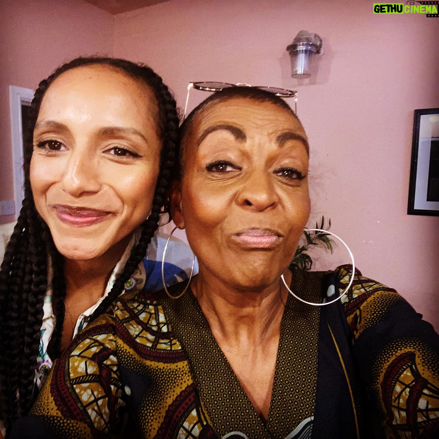 Afua Hirsch - 1.3K Likes - Today is the day!
#DecolonisingMyBody is published 🚀
I honestly can’t think of a better way to bring this book into the world than with the magnificent, regal (literally) @adjoa.andoh
Your response to the book has blown me away, thank you to everyone who came to see us at @earthackney - there were priests and priestesses, movie stars and writers, students, mothers, daughters, friends and teachers, healers and dreamers in the audience.
My incredible editor Marianne Tatepo (the beauty in orange) who played a pivotal role in turning my internal obsession into a book)
And a whole Adjoa Andoh telling me that the younger her needed my work. I am beyond grateful 💫
Get your copy now!!!
#DMB
#books
#bookstagram
#knowyourhistory