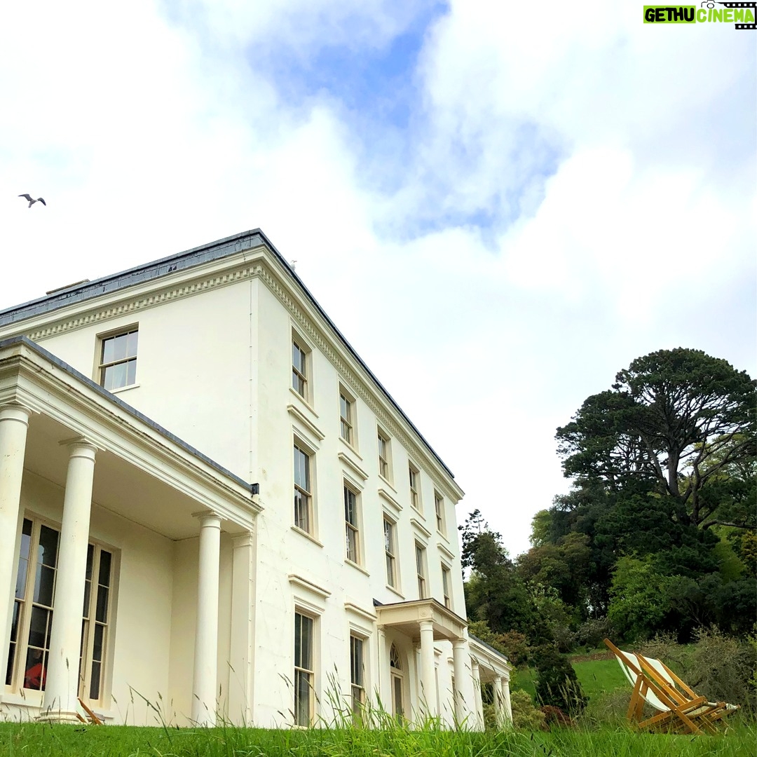 Agatha Christie Instagram - Have you been paying attention to the English locations in Christie's stories? 🧐 Test your knowledge with this quiz (link in bio) #AgathaChristie #England #ChristieTrivia #QuizTime #QueenOfCrime #BritishCrime