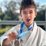 Aggeliki Daliani Instagram – Χρυσό 🥇στην κατηγορία Κάτα Παίδων στο Κύπελλο Έγχρωμων ζωνών ο Νικήτας μου!!! 🥋
Κι εγώ μαμά «κουκουβάγια» και fan club μαζί!!!
Συγχαρητήρια Νικήτα!!!👏👏👏
Ευχαριστούμε coach @mariza_soumbasaki @odysseas_karateclub 
@hellaskarate 
•••••••••••••••••••••••••••••••••••••••••••••••••••••••••••••
#karate #goldmedal #nikitas #myson #proudmom #prouddad @manospapagiannis #nikitasfanclub