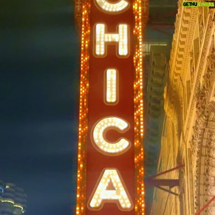 Aggeliki Daliani Instagram - ‘C’mon Babe, why don’t we paint the town... And all that Jazz.” ••••••••••••••••••••••••••••••••••••••••••••••••••••••••••••• #AllThatJazz #chicagotheatre #WindyCity #ServedChicagoStyle