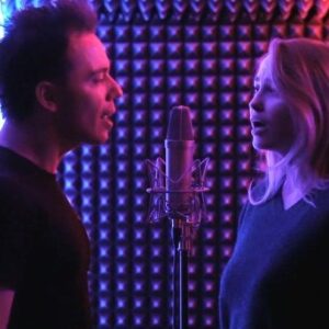 Aglaya Shilovskaya Instagram - «МЕЖДУ НАМИ ВЫПАЛ СНЕГ» (feat @aglaiashilovskaia )
Я очень давно хотел чтобы вышла эта песня. Кажется, что в такой мороз релиз несет в себе дополнительный смысл, и это, наверно, так.

Это одна из тех песен, которые я должен был написать и не мог не написать.

Спасибо всем, кто верил и ждал.

Послушать, скачать песню и посмотреть mood video целиком можно по единой ссылке в шапке профиля 🤗

Слова: Родион Газманов и Дина Мигдал @dinamigdal 
Музыка: Родион Газманов
Сведение: @harchenko.andrei