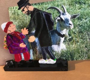 Agnès Varda Instagram - JR et moi  on a reçu ces figurines ... 😊 on voudrait bien dire merci ! Mais à qui ? Il n’y avait aucun indice ...