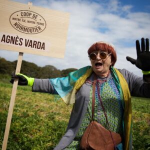 Agnès Varda Instagram - Début de saison !#patate #bonnotte #noirmoutier #algues