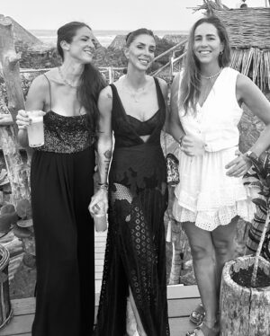 Agustina Lecouna Instagram - Dos dias en la vida nunca vienen nada mal. @nomadetulum @milagrosbrito @solsisah