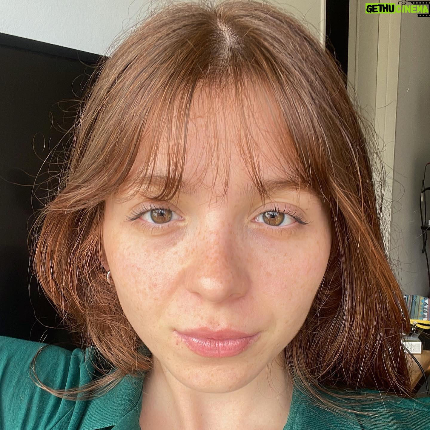 Agustina Cabo Instagram - miraA lo queesS eEsto