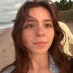 Agustina Cabo Instagram - Yo insisto con la temática playa esta vez en formato selfie si quieren que se termine me llevan a la montaña porfas.