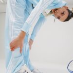 Agustina Suásquita Instagram - Mi cuerpo dice quiero pero mi alma tiene miedo 🧞‍♀️ En los 2000, vestida muy parecida a estas fotos, cantaba esta canción A LOS GRITOS 😂 Editorial para @pompamagazine siendo una @adidasar girl ✨