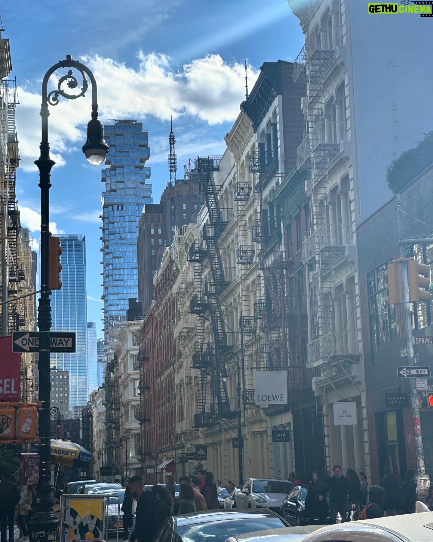 Agustina Suásquita Instagram - Sale esa batalla de looks en nyc si o no?