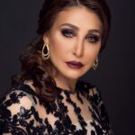 Ahlam Hassan Instagram - الخامس والعشرين من مايو، ذكرى ميلادي التاسع والأربعون .. سعيدة وفخورة بكل عمر ويوم جديد من حياتي يحتويني فيه توفيق الله ورضا والدتي .. يوم ميلادي سعيد بكم أحبتي ومتابعيني الأعزاء 🖤