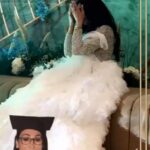 Ahlam Hassan Instagram - يلازمني خيالك اعز الاغاني على قلبي ومسمعي يا أم فهد وتصويرها خيال.. احبج @ahlamalshamsi 💙🦋 الحفلة كانت في قاعة التاج وادارة الفندق قدمت لي الكثير .. الف الف شكر لادارة الفتدق والشكر موصول لدينمو الفندق السيدة كارول @millenniumhotelkuwait @carol.adel ♥️♥️♥️♥️ شكر خاص للمصمم العالمي جسميكو على هالفستان الرائع .. @yousef_aljasmi 🌹🌹🌹🌹