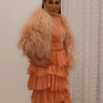 Ahlam Hassan Instagram - الف مبروك لمعاريسنا اللوك حيل عجبني شكرا من القلب الفستان من تصميم الرائع الفنان ظاهر باقر @thaher.baqer المكياج والشعر صالون فيوويل @viewelsalon مكياج / ماريا الشعر / شيماء