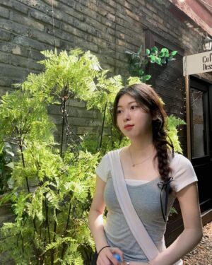 Ahn Seo-hyun Instagram - 부산 여행🪿
