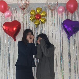 Ahn Seo-hyun Instagram - 경축 안서현 중학교 졸업하다‼️😱😱