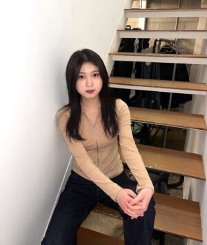 Ahn Seo-hyun Instagram - 프로필 촬영 날!!📸📸