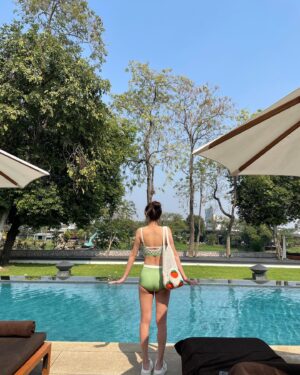 Ahn Ji-young Instagram - 귤장수🍊 어푸어푸🏊‍♀️🏊‍♀️