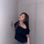 Ahn Ji-young Instagram - 💋💋