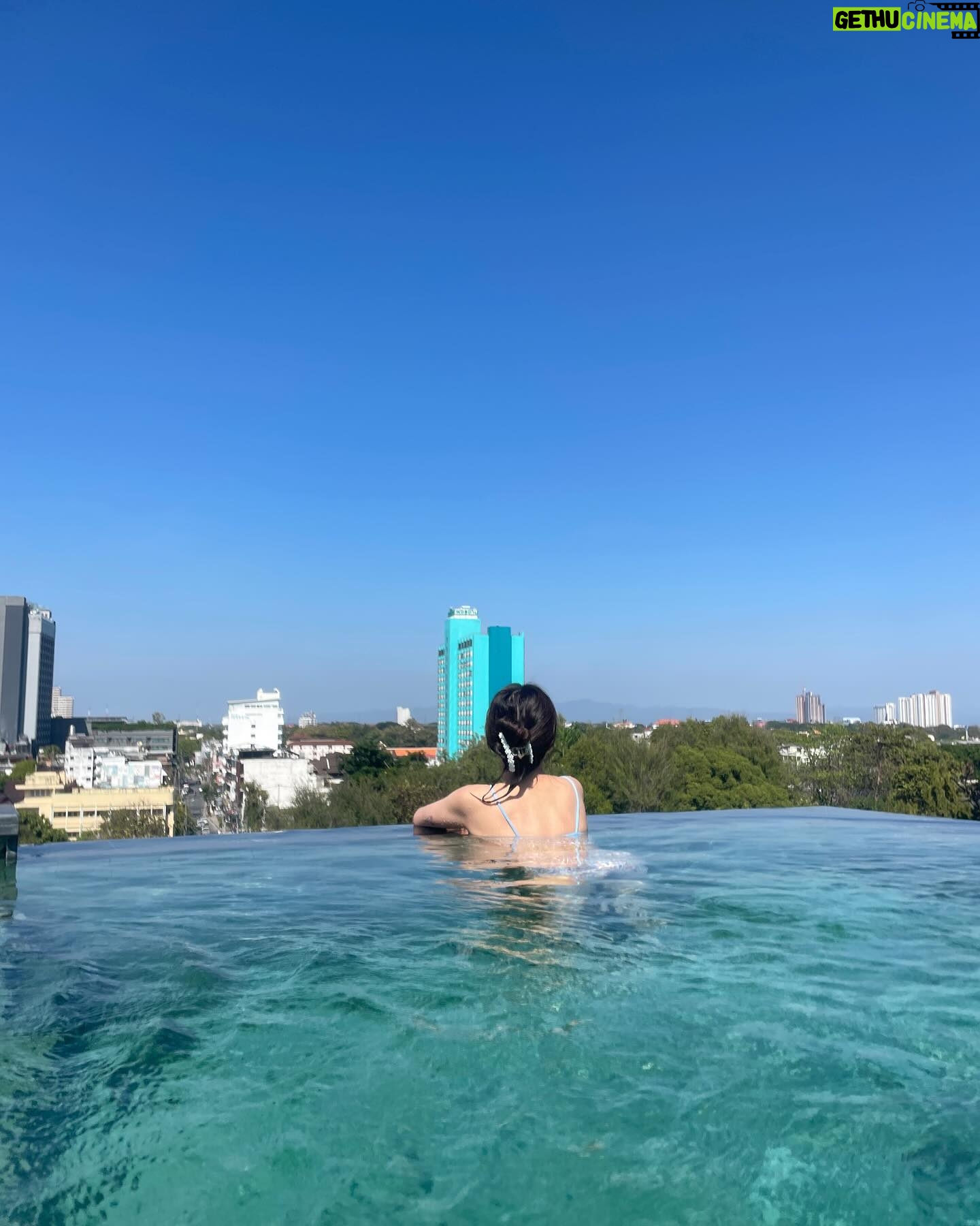 Ahn Ji-young - 28.7K Likes - 사랑하는 나의 치양마이 안뇽 👋
-
마지막 영상은 강남스타일.. ㅎ
