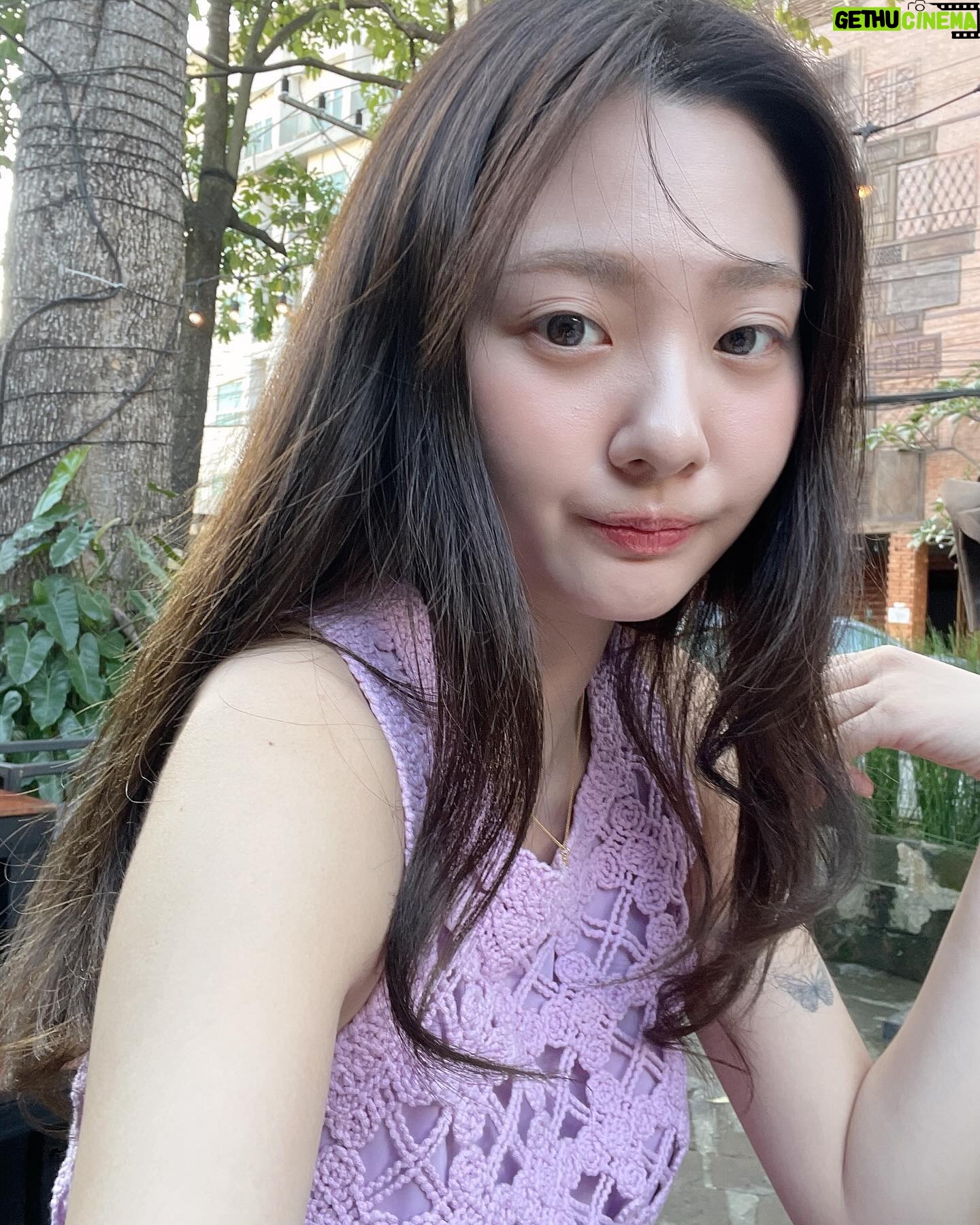 Ahn Ji-young - 28.7K Likes - 사랑하는 나의 치양마이 안뇽 👋
-
마지막 영상은 강남스타일.. ㅎ