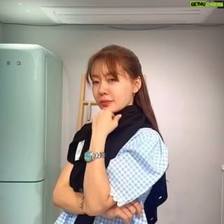 Ahn Sun-Young - 638 Likes - #버버리 #울가디건🤎🖤
오픈했어요!!!
#한정수량 이니 참고해주세요🔎
