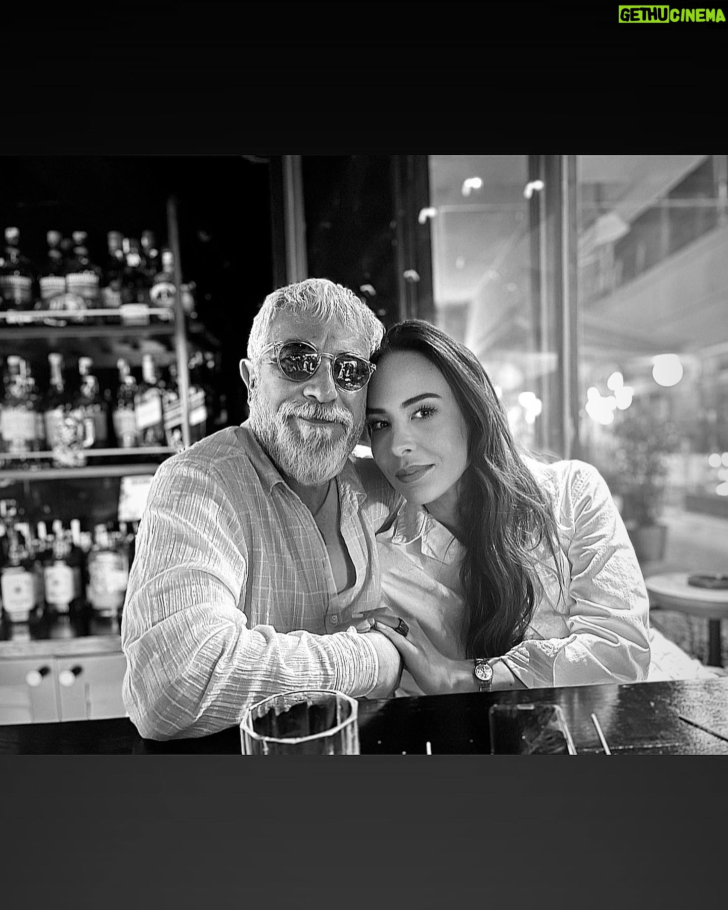 Ahu Sungur - 3 Likes - Ailem… yuvam… sevgim… emeğim… aşkım… ömrüm… hayatım… dünya bir yana ikisi bir yana… @egesungur1 💜🧿 @suatsungur1 💜 gala gecesi 🌟