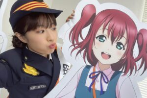 Ai Furihata Instagram - 『JR東海✕ラブライブ！サンシャイン!!沼津ゲキ推しキャンペーン』
ラブライブ！サンシャイン‼︎ Aqoursから
黒澤姉妹でJR沼津駅一日駅長を務めました🚃✨

足跡残してきたから
みてみてねっっ