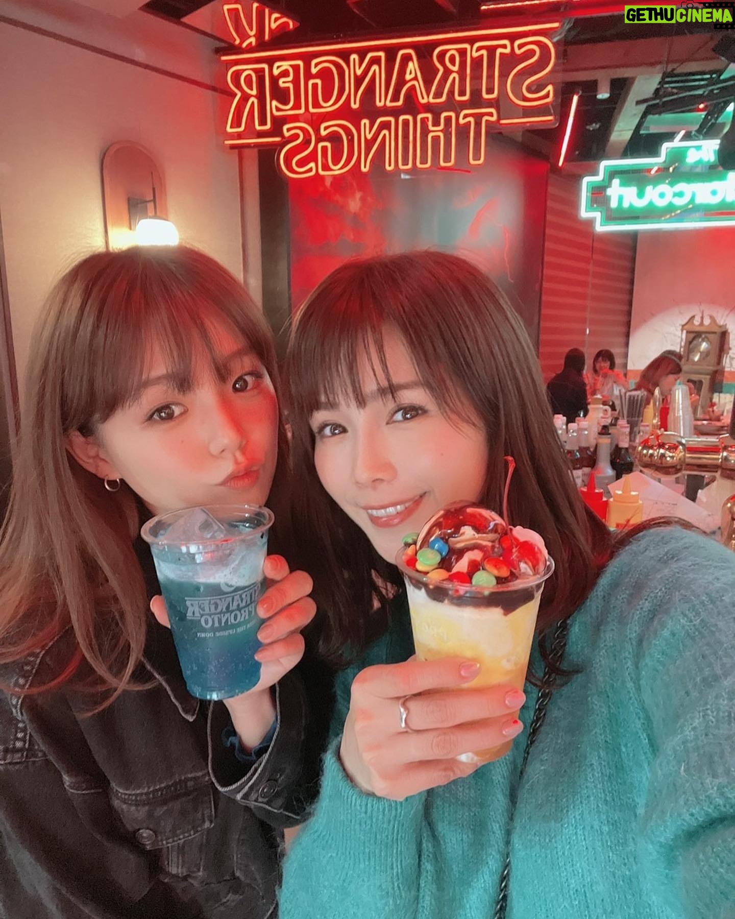 Ai Shinozaki Instagram - ストレンジャーシングスカフェ #思い出投稿