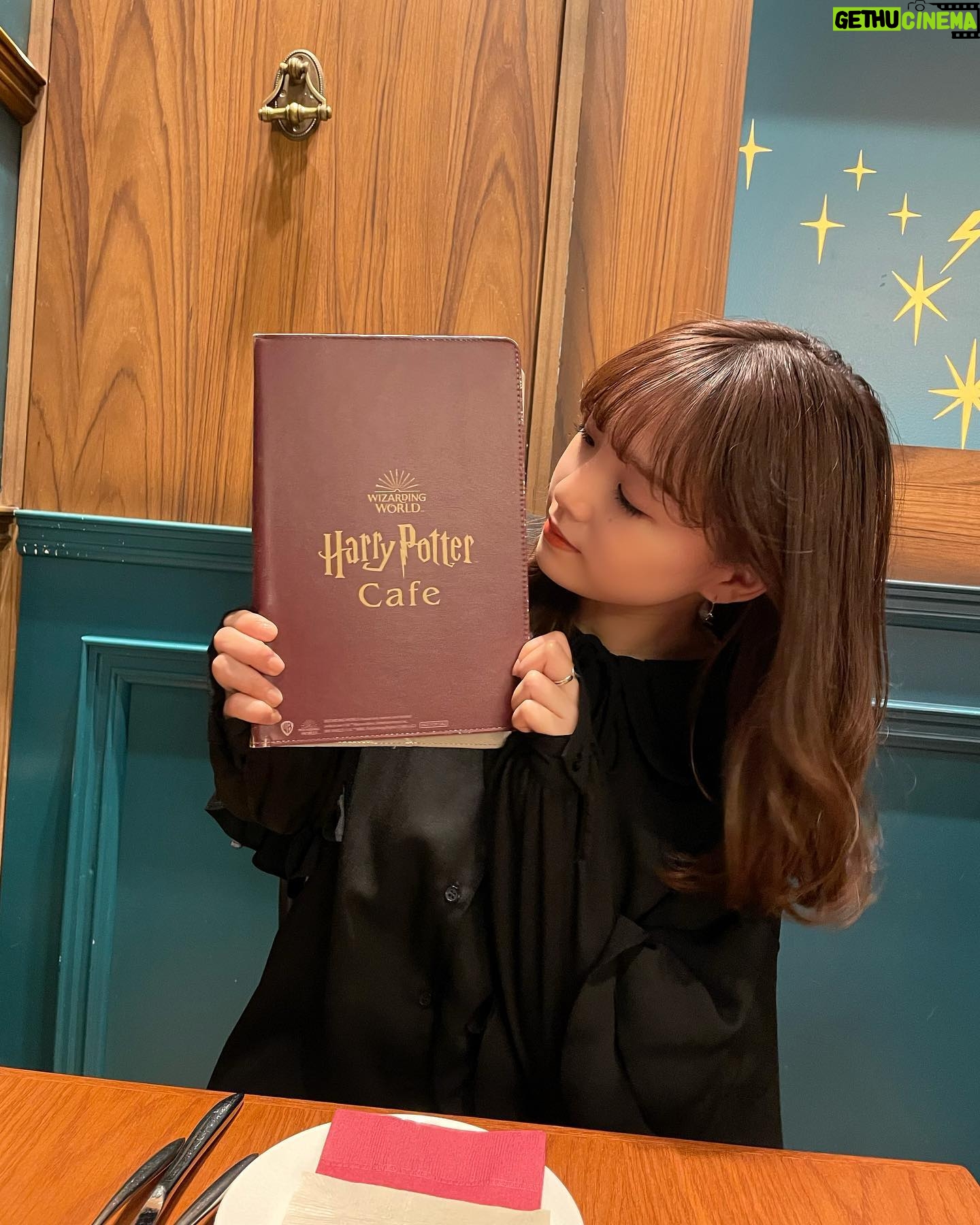 Ai Shinozaki - 19.9K Likes - ハリーポッターカフェ
#思い出投稿