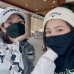 Ai Shinozaki Instagram - ・ 先日ゆうちょ(@yu__i.aoya )の旦那さんの 春季キャンプを観に宮崎に行ってきました！！ 1-4枚目　サンマリンスタジアム宮崎でキャンプ見学 5枚目　オススメしてもらったホルモン屋さん 6-7枚目　オススメしてもらった地鶏り屋さん 8枚目　折角だからゴルフ行った 9枚目　ホテルでパシャリ📸 最後は絶妙な映えスポット発見して、撮ろ撮ろってしつこいから１枚だけ一緒に撮ったやつ笑 良い旅でした😌✨ #宮崎 #女子旅行 #春季キャンプ #思い出投稿