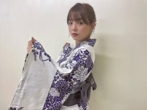 Ai Shinozaki Instagram - ・

七夕オンラインサイン会
ありがとうございました🎋✨