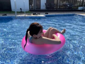 Ai Shinozaki Instagram - ・

#篠崎愛カレンダーブック2023
#オフショット